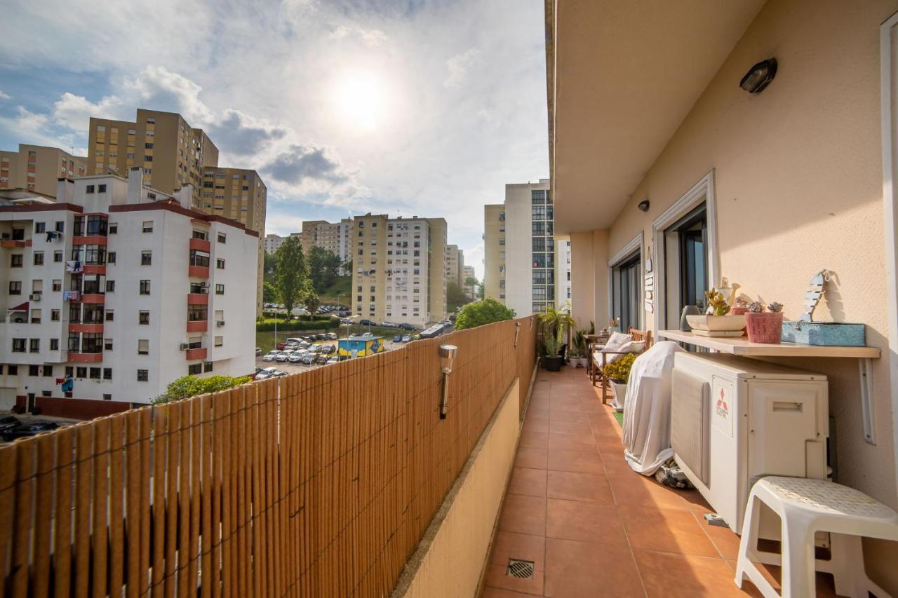 Lovely Apartment Near Airport And Nations Park, With Garage Loures Εξωτερικό φωτογραφία